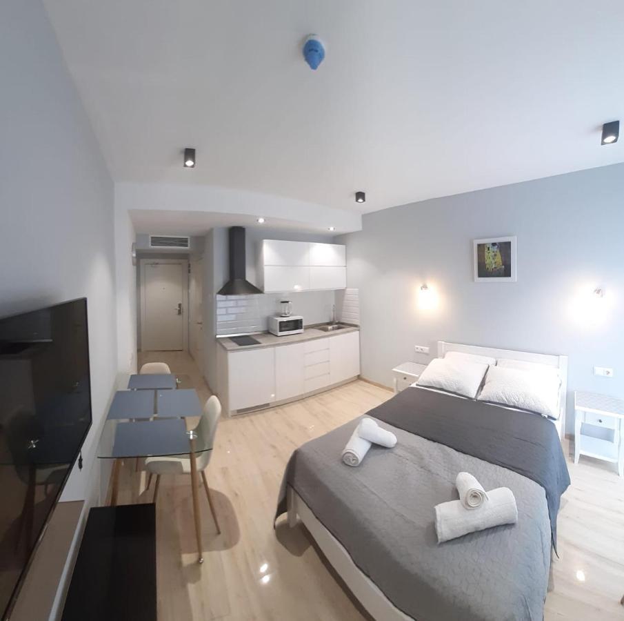 Luxury Apartments With Sea View Batumi Kültér fotó